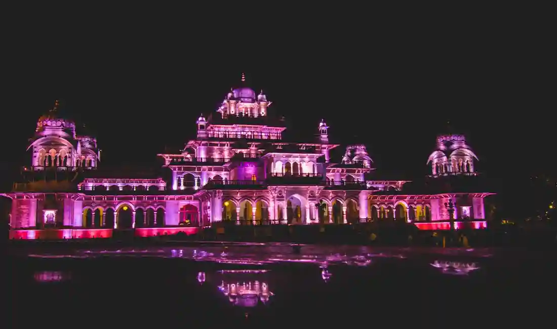 FORT & FOREST SPECIAL 5-DAY