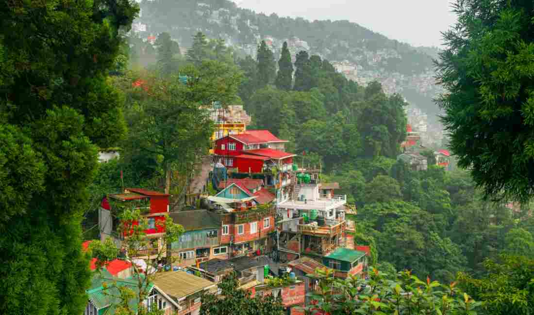 Misty Hills & Monastery Serenity: 6-Day Luxurious northeast